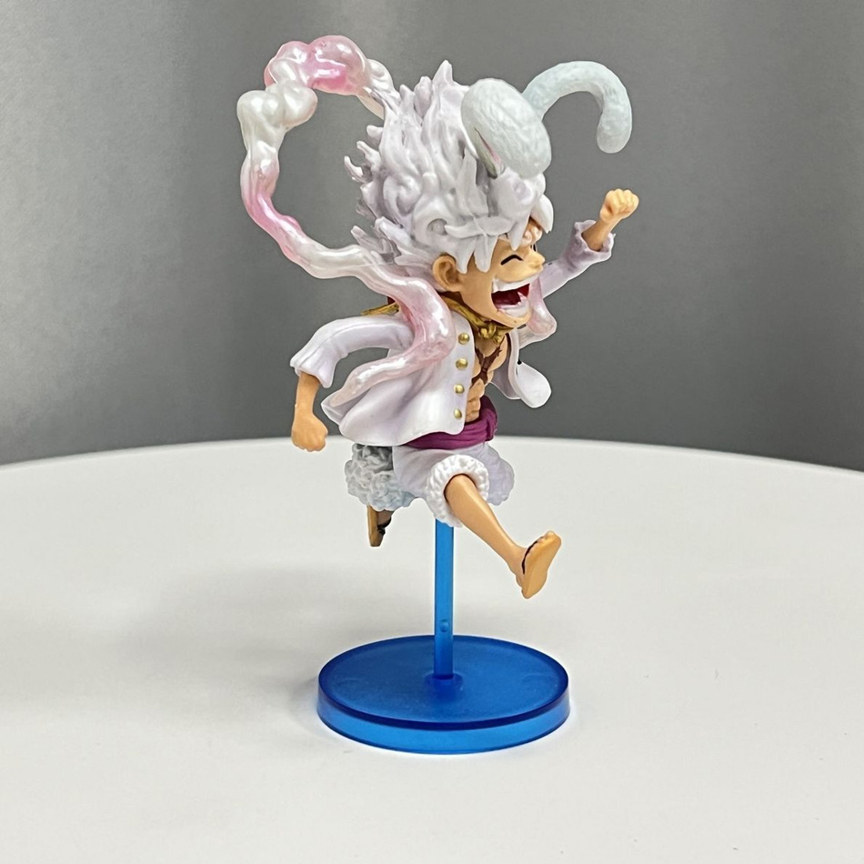 Figurine de course Nika Luffy  - Running Gear Japan avis et prix